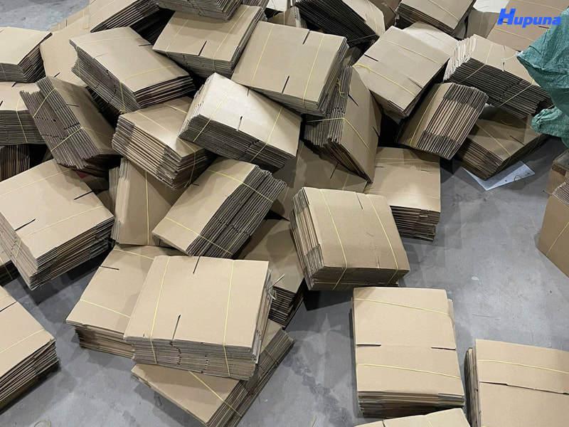 Lý do doanh nghiệp ưu tiên hộp carton size 10 tại Hupuna