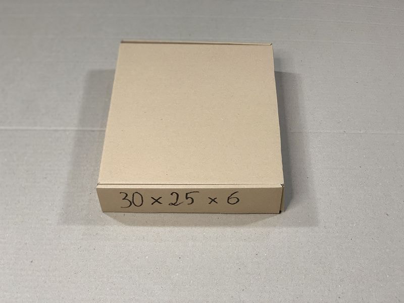 Hộp carton nắp đối size 30x25x6cm có sẵn