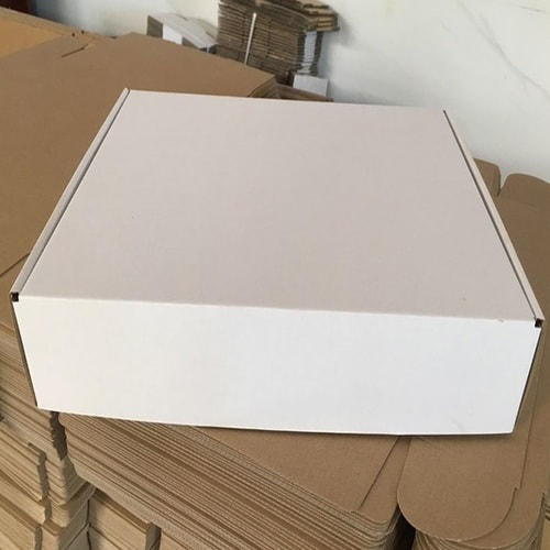 Hộp nắp gài 3 lớp Trắng Nâu