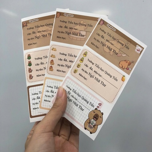 Nhãn vở Capybara in tên theo yêu cầu