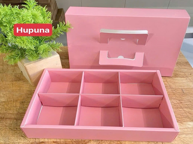 Khay chia 6 ô vuông màu hồng (Kèm hộp nắp quai xách)